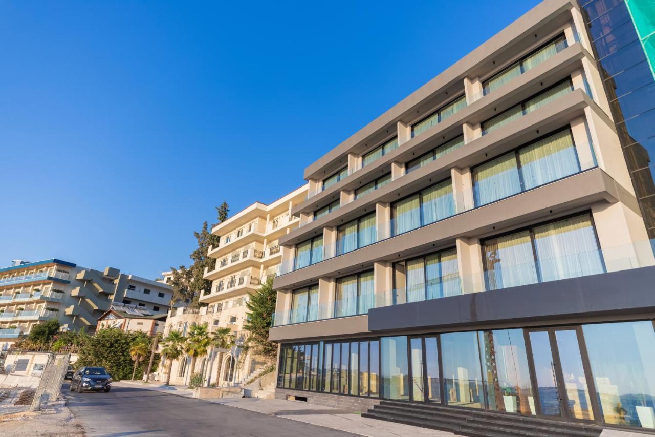 Vlorë Esbjerg Hotel מראה חיצוני תמונה