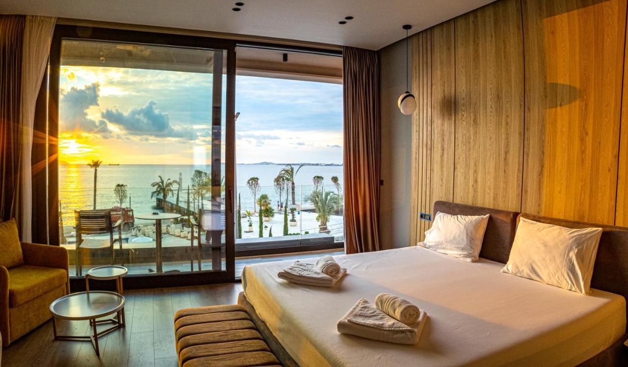 Vlorë Esbjerg Hotel מראה חיצוני תמונה